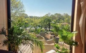 Riverfront Cabins In The Garden